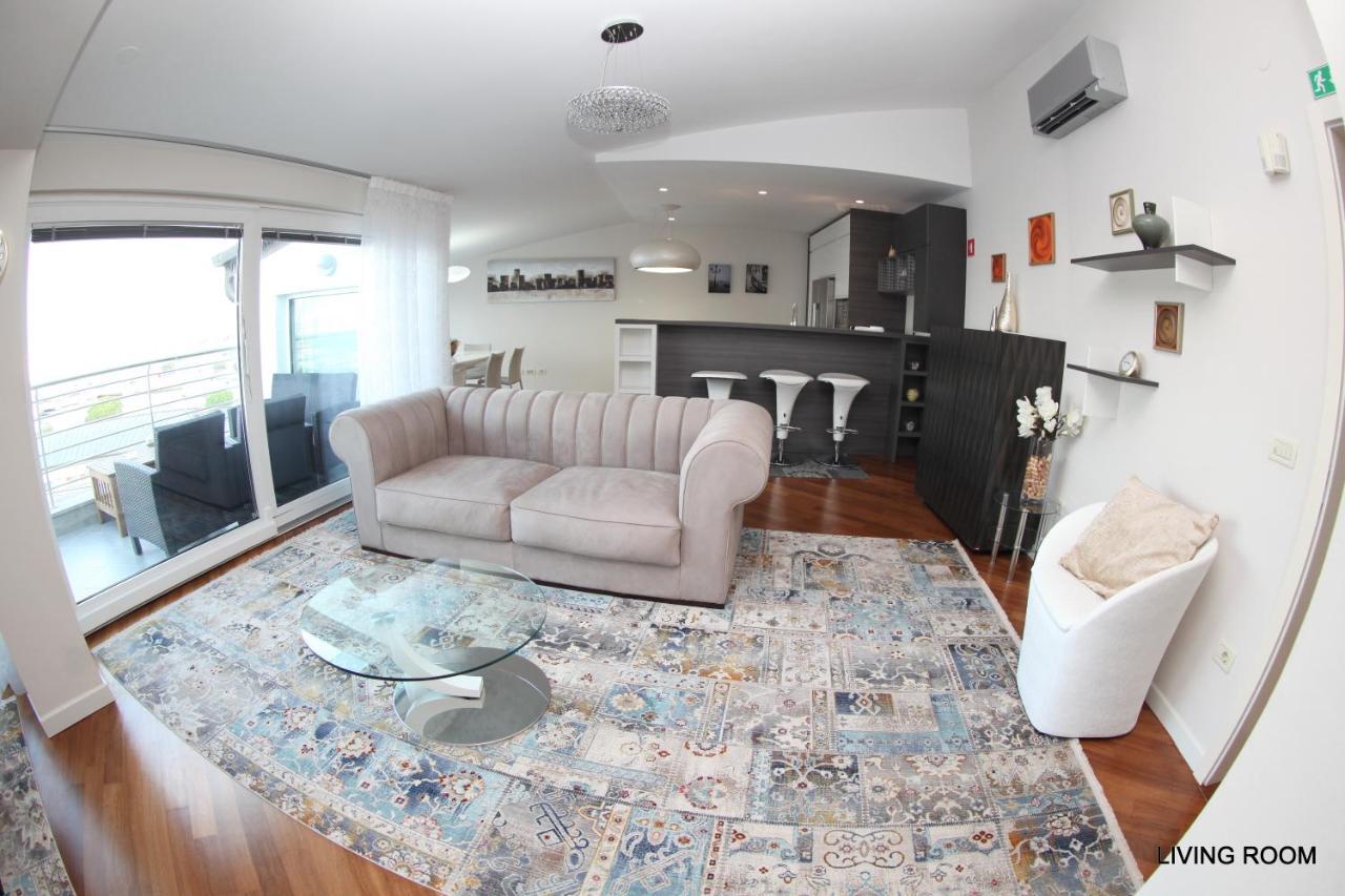 Luxury Marina View Apartment イゾラ エクステリア 写真